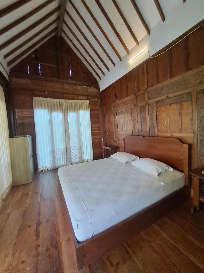 Diana'S Homestay Banyuwangi  Buitenkant foto