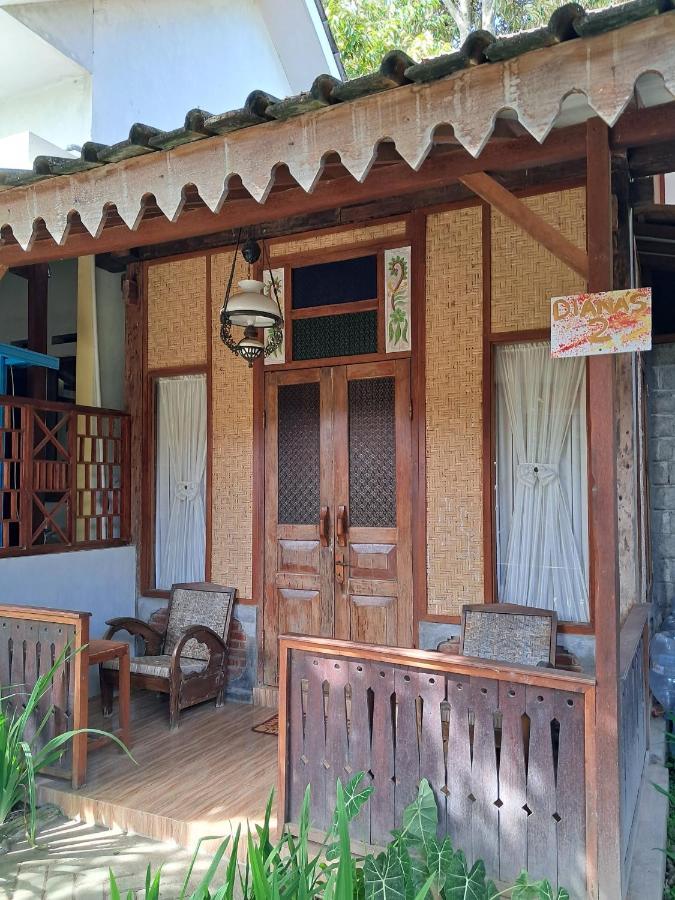 Diana'S Homestay Banyuwangi  Buitenkant foto