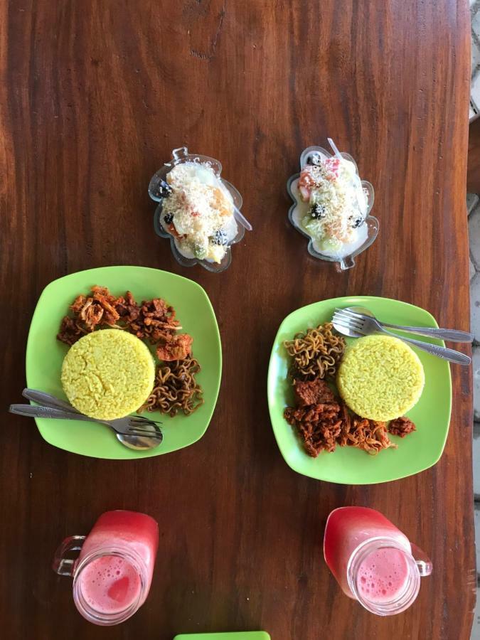 Diana'S Homestay Banyuwangi  Buitenkant foto